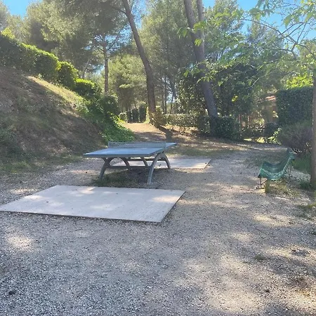 Mignon De Climatise Avec Piscine Et A 6mn A Pied *